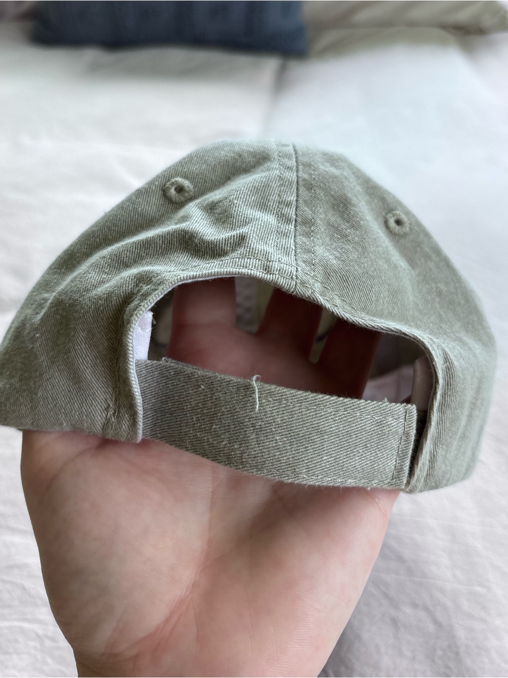 Hawaii State Fish Hat🐠 - Picture 3 of 5